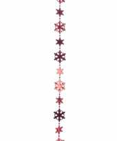 Rode kerstversiering kralenslinger met sneeuwvlokken 270 cm